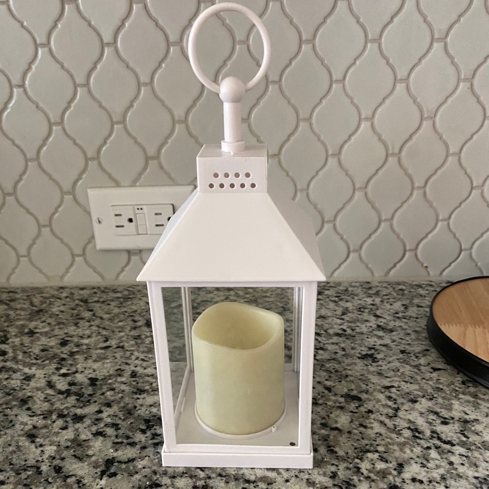 Bed Bath & Beyond Electric Candle Lantern